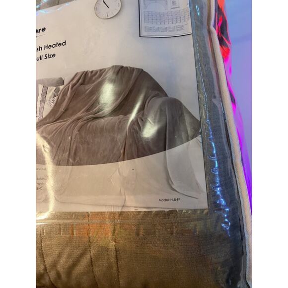MaxKare Microplush Heated Blanket Full Size New in Package Tan/Brown - Picture 4 of 9